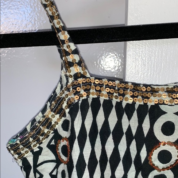 Printed Tank Top - Picture 2 of 3